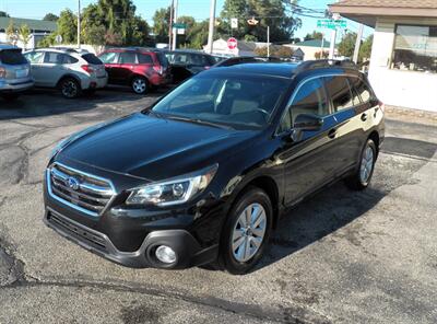 2018 Subaru Outback 2.5i Premium  AWD - Photo 7 - Mishawaka, IN 46545