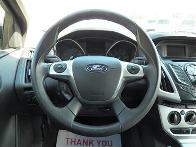 2014 Ford Focus SE   - Photo 25 - Mishawaka, IN 46545