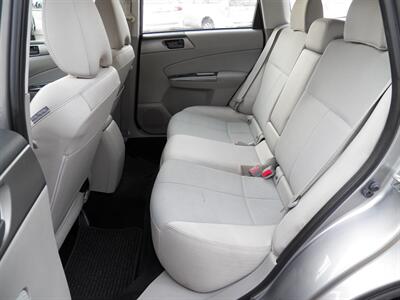 2011 Subaru Forester 2.5X  AWD - Photo 11 - Mishawaka, IN 46545