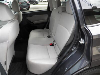 2016 Subaru Forester 2.5i Premium  AWD - Photo 10 - Mishawaka, IN 46545