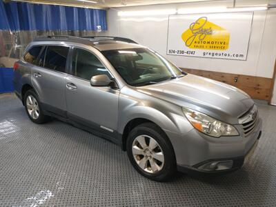 2010 Subaru Outback 3.6R Limited   - Photo 1 - Mishawaka, IN 46545