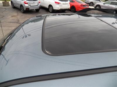 2012 Ford Escape XLT - Photo 7 - Mishawaka, IN 46545