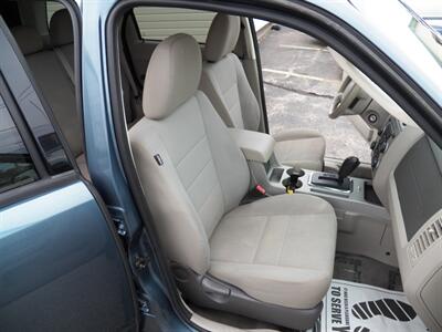 2012 Ford Escape XLT - Photo 14 - Mishawaka, IN 46545
