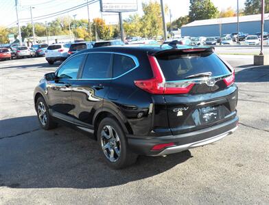 2017 Honda CR-V EX  AWD - Photo 5 - Mishawaka, IN 46545