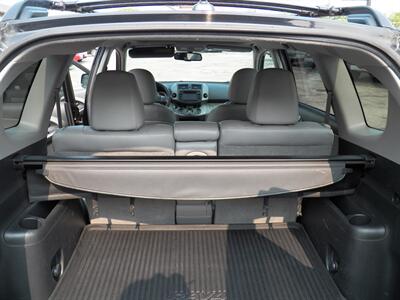 2012 Toyota RAV4 Limited  V6 AWD - Photo 13 - Mishawaka, IN 46545