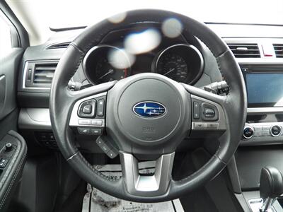 2017 Subaru Outback 2.5i Premium  AWD - Photo 25 - Mishawaka, IN 46545
