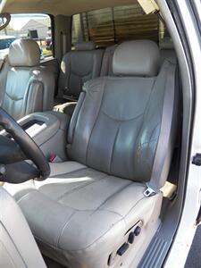 2003 Chevrolet Silverado 3500 4dr Crew Cab  4x4 - Photo 10 - Mishawaka, IN 46545