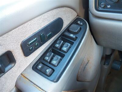 2003 Chevrolet Silverado 3500 4dr Crew Cab  4x4 - Photo 25 - Mishawaka, IN 46545