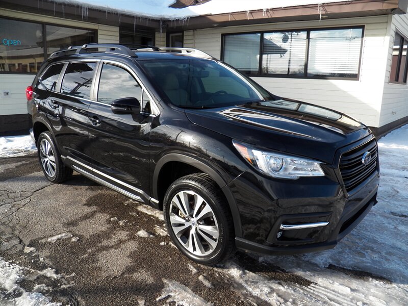 2019 Subaru Ascent Limited 7-Passenger  AWD - Photo 1 - Mishawaka, IN 46545