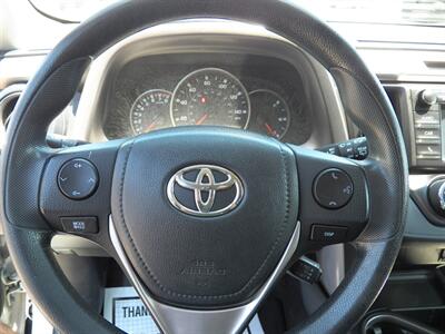 2016 Toyota RAV4 LE   - Photo 16 - Mishawaka, IN 46545
