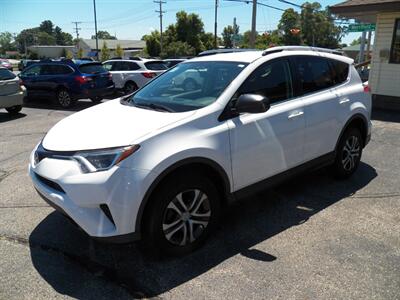 2016 Toyota RAV4 LE   - Photo 2 - Mishawaka, IN 46545