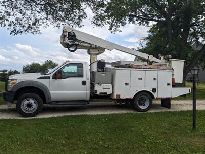 2012 Ford F-550 Cab & Chassis   - Photo 2 - Sycamore, IL 60178