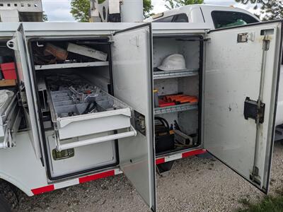 2012 Ford F-550 Cab & Chassis   - Photo 14 - Sycamore, IL 60178