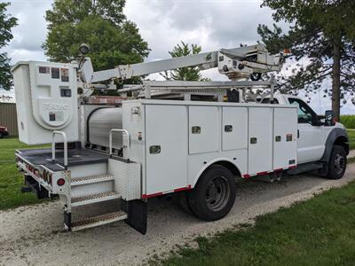 2012 Ford F-550 Cab & Chassis   - Photo 6 - Sycamore, IL 60178