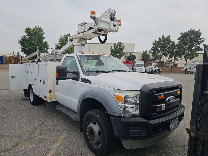 2012 Ford F-550 Cab & Chassis - Photo 1 - Sycamore, IL 60178