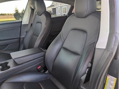 2018 Tesla Model 3 Long Range   - Photo 17 - Sycamore, IL 60178