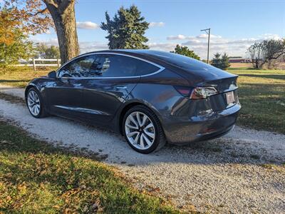 2018 Tesla Model 3 Long Range   - Photo 3 - Sycamore, IL 60178