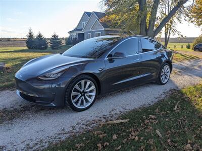 2018 Tesla Model 3 Long Range   - Photo 1 - Sycamore, IL 60178