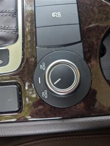 2013 Volkswagen Touareg TDI Executive   - Photo 35 - Sycamore, IL 60178