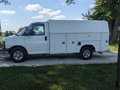 2012 Chevrolet Express 3500   - Photo 2 - Sycamore, IL 60178