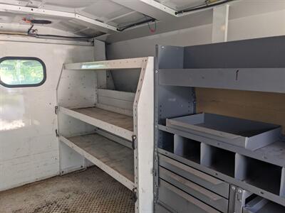 2012 Chevrolet Express 3500   - Photo 13 - Sycamore, IL 60178