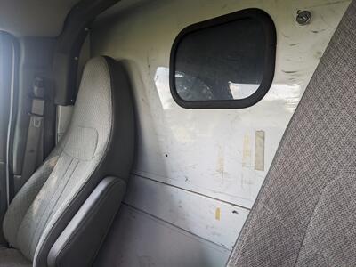 2012 Chevrolet Express 3500   - Photo 23 - Sycamore, IL 60178