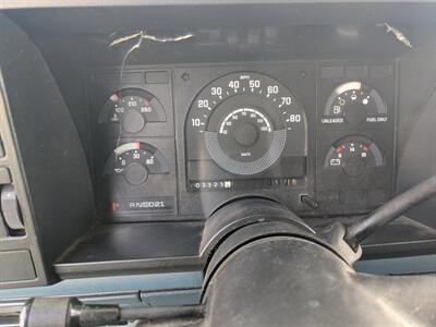 1988 Chevrolet C/K 2500 Series C2500 Silverado   - Photo 13 - Sycamore, IL 60178