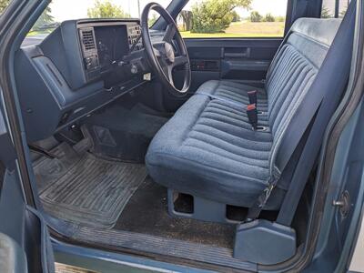 1988 Chevrolet C/K 2500 Series C2500 Silverado   - Photo 10 - Sycamore, IL 60178