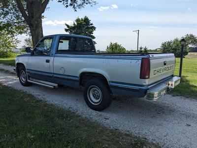1988 Chevrolet C/K 2500 Series C2500 Silverado   - Photo 3 - Sycamore, IL 60178