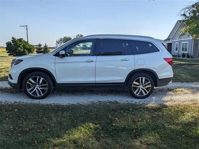 2016 Honda Pilot Elite - Photo 2 - Sycamore, IL 60178
