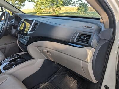 2016 Honda Pilot Elite - Photo 21 - Sycamore, IL 60178