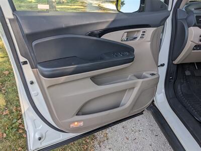 2016 Honda Pilot Elite - Photo 10 - Sycamore, IL 60178