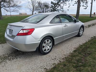 2007 Honda Civic LX   - Photo 5 - Sycamore, IL 60178