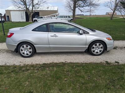 2007 Honda Civic LX   - Photo 6 - Sycamore, IL 60178