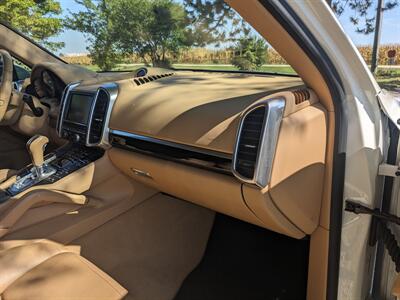 2014 Porsche Cayenne Diesel   - Photo 23 - Sycamore, IL 60178
