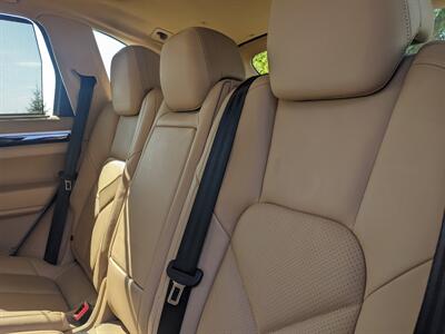 2014 Porsche Cayenne Diesel   - Photo 17 - Sycamore, IL 60178