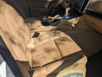 2014 Porsche Cayenne Diesel   - Photo 24 - Sycamore, IL 60178