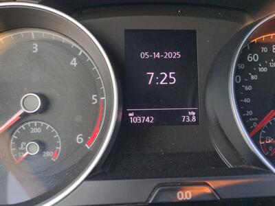 2015 Volkswagen Golf TDI SEL   - Photo 23 - Sycamore, IL 60178