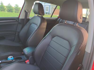 2015 Volkswagen Golf TDI SEL   - Photo 14 - Sycamore, IL 60178