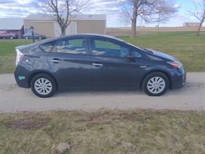 2013 Toyota Prius   - Photo 6 - Sycamore, IL 60178