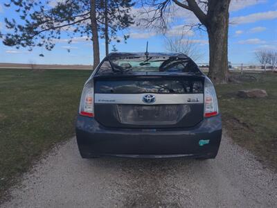 2013 Toyota Prius   - Photo 4 - Sycamore, IL 60178