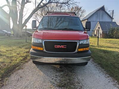 2018 GMC Savana 3500   - Photo 8 - Sycamore, IL 60178