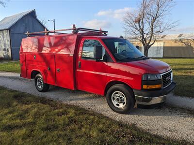 2018 GMC Savana 3500   - Photo 7 - Sycamore, IL 60178