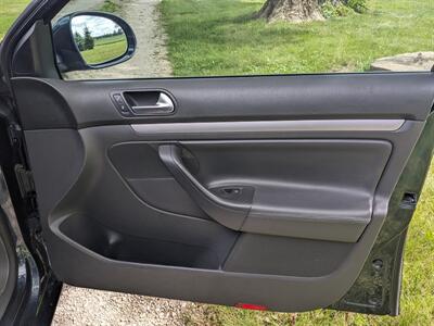 2009 Volkswagen Jetta SportWagen TDI   - Photo 23 - Sycamore, IL 60178