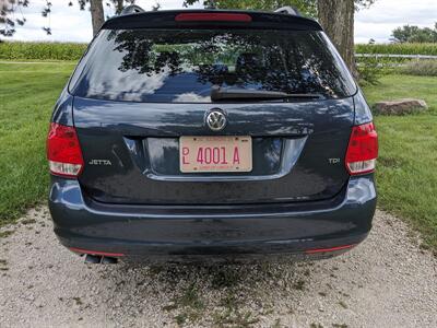 2009 Volkswagen Jetta SportWagen TDI   - Photo 4 - Sycamore, IL 60178