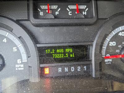 2014 Ford E-350 SD XLT   - Photo 28 - Sycamore, IL 60178