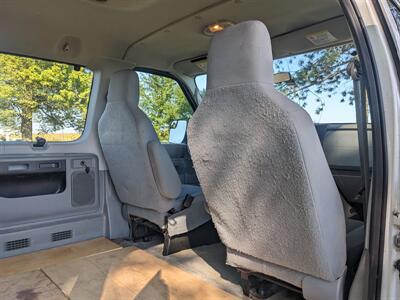 2014 Ford E-350 SD XLT   - Photo 20 - Sycamore, IL 60178