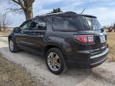 2017 GMC Acadia Limited   - Photo 3 - Sycamore, IL 60178