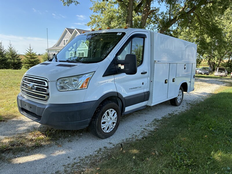 2017 Ford Transit 350  KUV - Photo 1 - Sycamore, IL 60178
