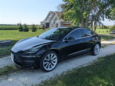 2019 Tesla Model 3 Long Range   - Photo 1 - Sycamore, IL 60178